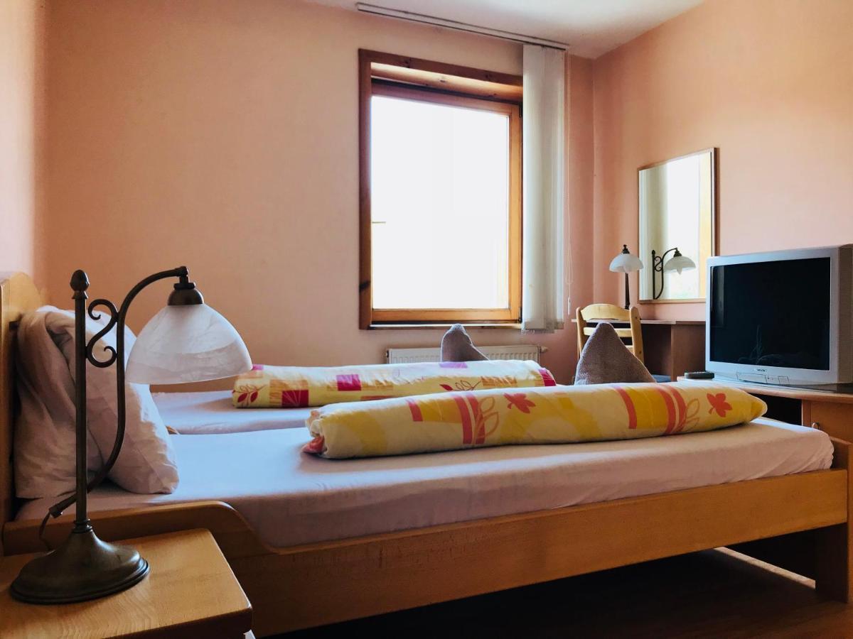 Hotel Euforia Nová Lesná Buitenkant foto
